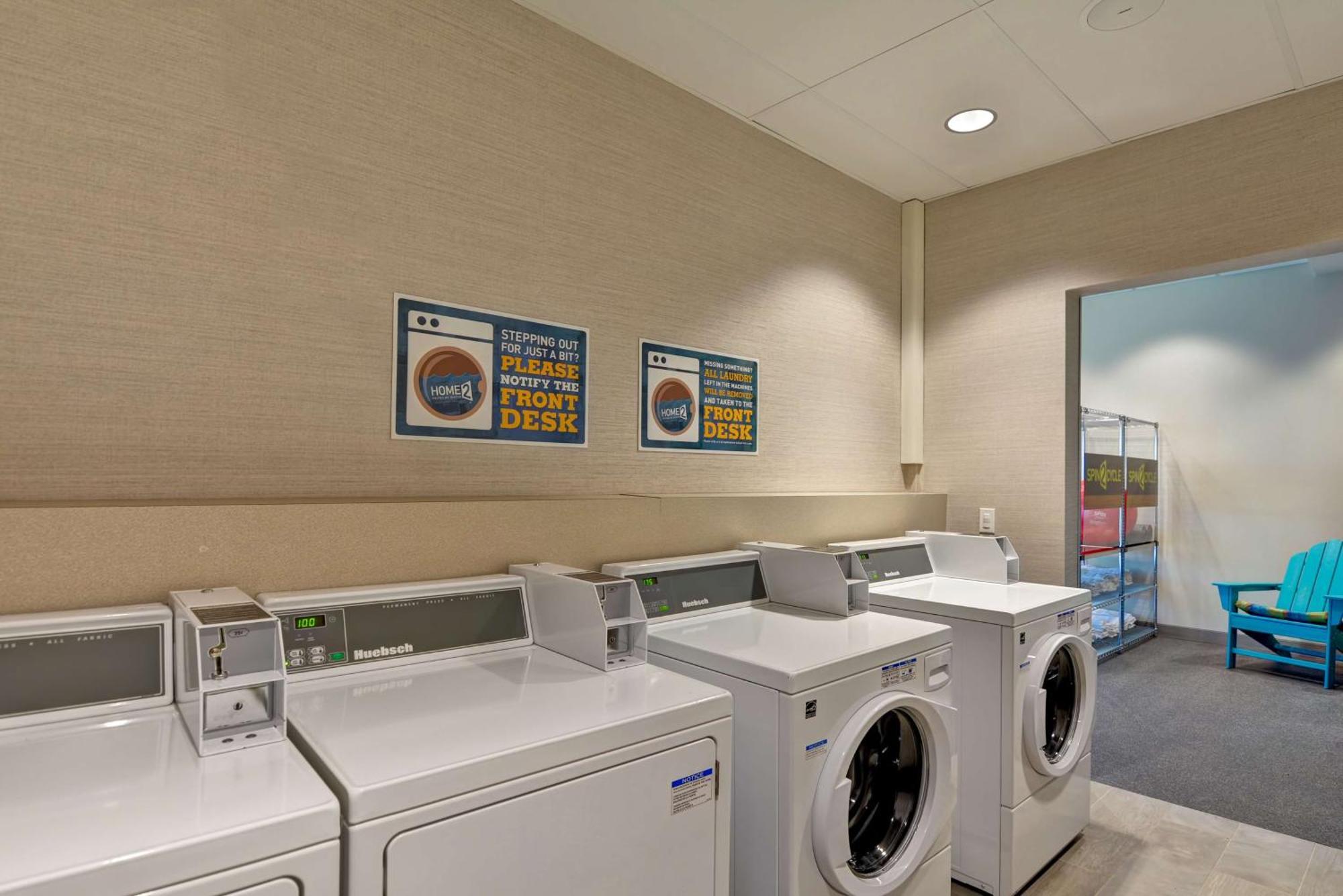 Home2 Suites By Hilton Palmdale Esterno foto